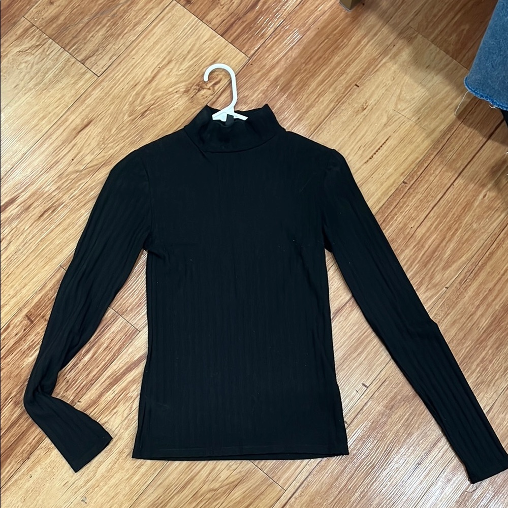 Black Long Sleeve Women's Top